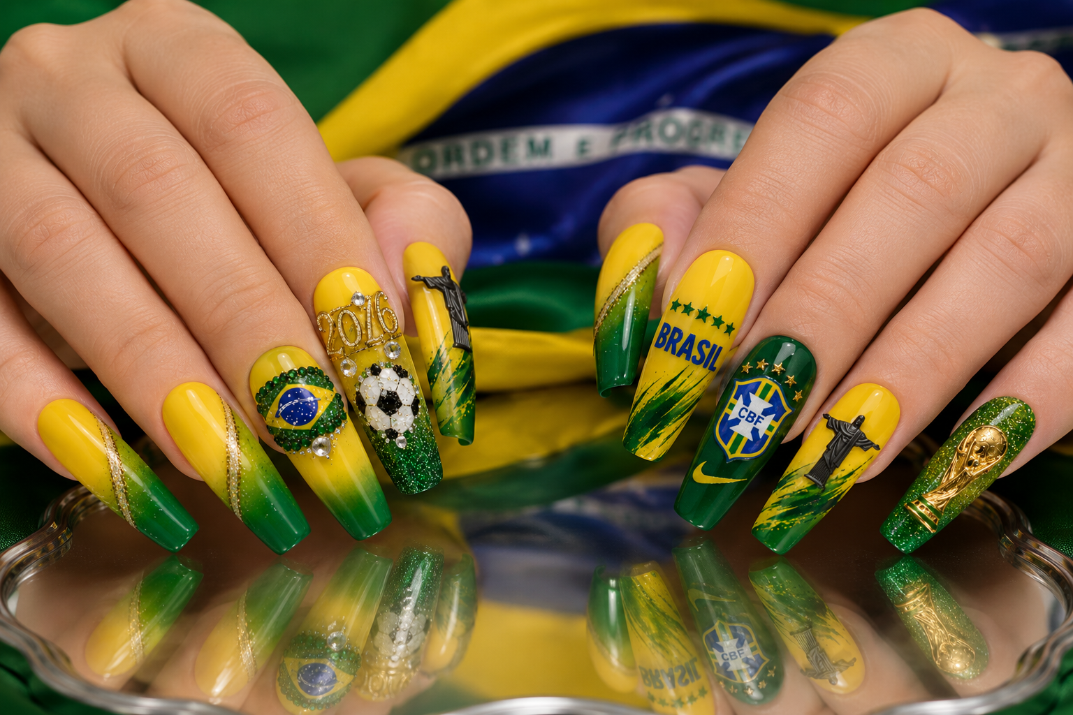 Brazil World Cup 2026 Luxury Handmade Press-On Nails – Green & Yellow Soccer Nail Set