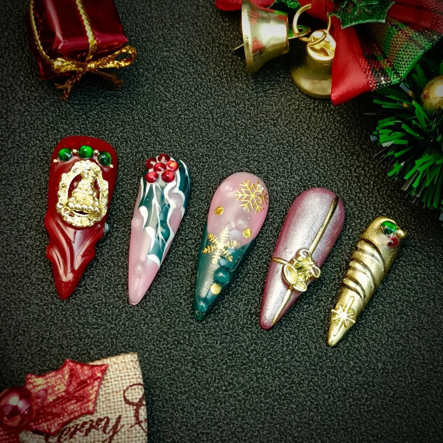 Christmas handmade press on fake nails, 10pcs, hand-painted patch on fake nails, long pointed style, finished nail set,